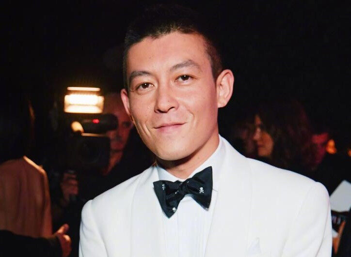 事情起源于一名冒充孙笑川的网友曾在陈冠希的插件下挑衅,惹得陈冠希