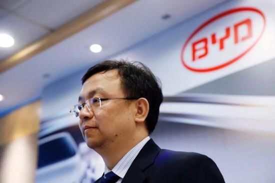 疯狂的新能源汽车:两大对手合作 比亚迪“无钴“涨停 疯狂的新能源汽车:两大对手合作 比亚迪“无钴“涨停