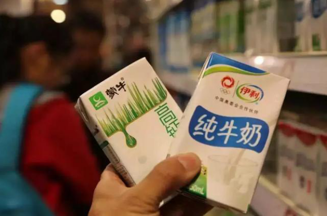 伊利蒙牛基础白奶率先提价 全国各地牛奶涨价潮或将来临? 伊利蒙牛基础白奶率先提价 全国各地牛奶涨价潮或将来临?